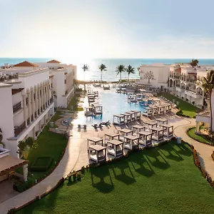 Курортный комплекс Hilton Playa Del Carmen, An Adult Only, Плая-дель-Кармен